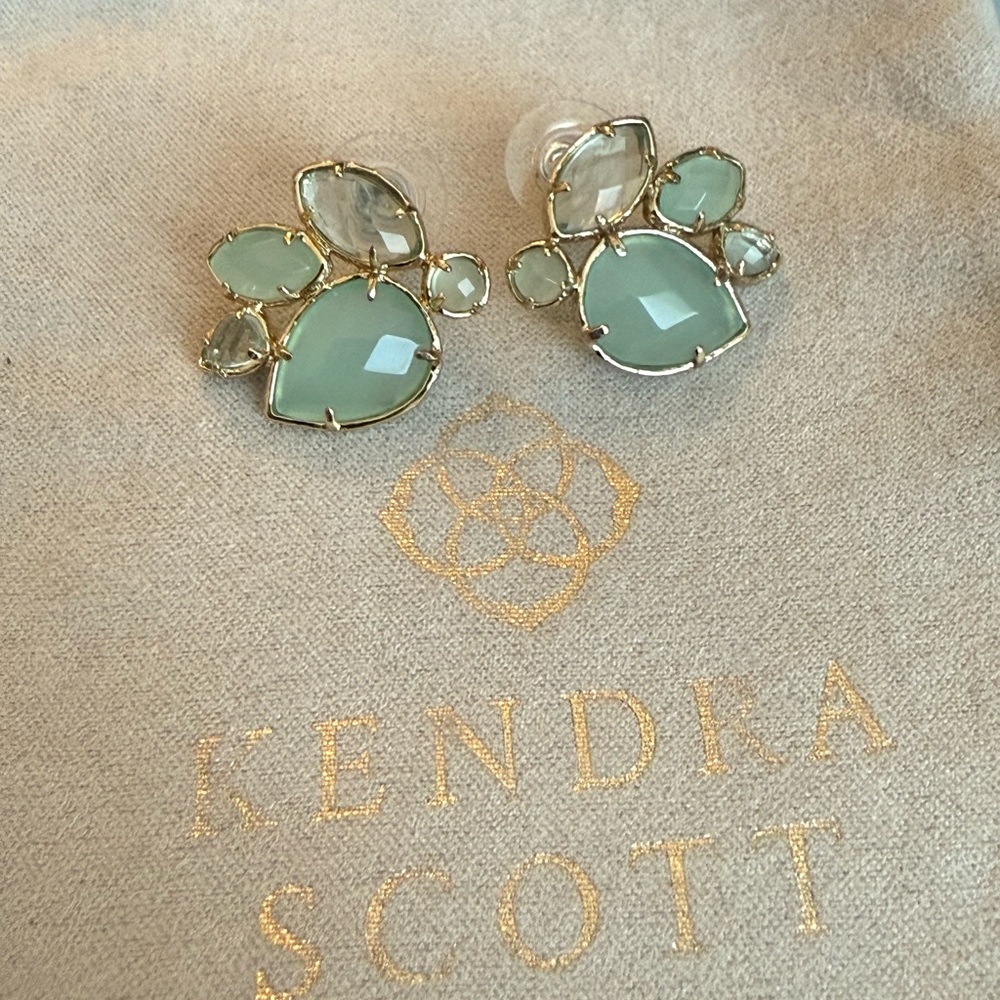 Kendra Scott Vintage Carmella Cluster Earrings - Mint Green & Gold
